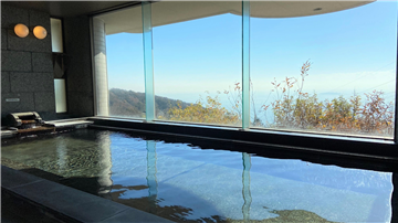 眺めの良い温泉大浴場