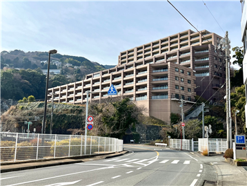 建物外観／北西方向から撮影