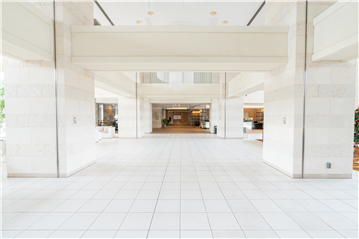 グランアトリウム（1階ロビー）