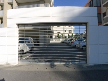 駐車場ゲート