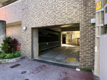 敷地内駐車場
