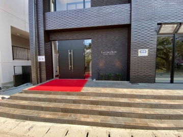 エントランスアプローチ