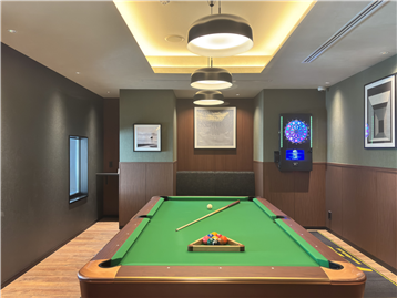 プレイラウンジ