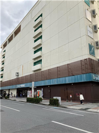 近隣施設(ジュンク堂那覇店)まで約60m