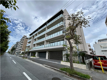 外観／東側から撮影