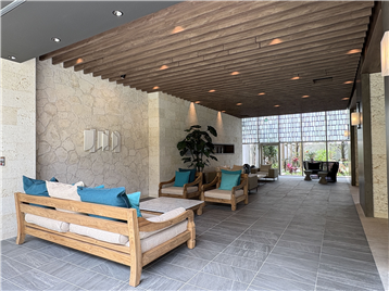 マールラウンジ